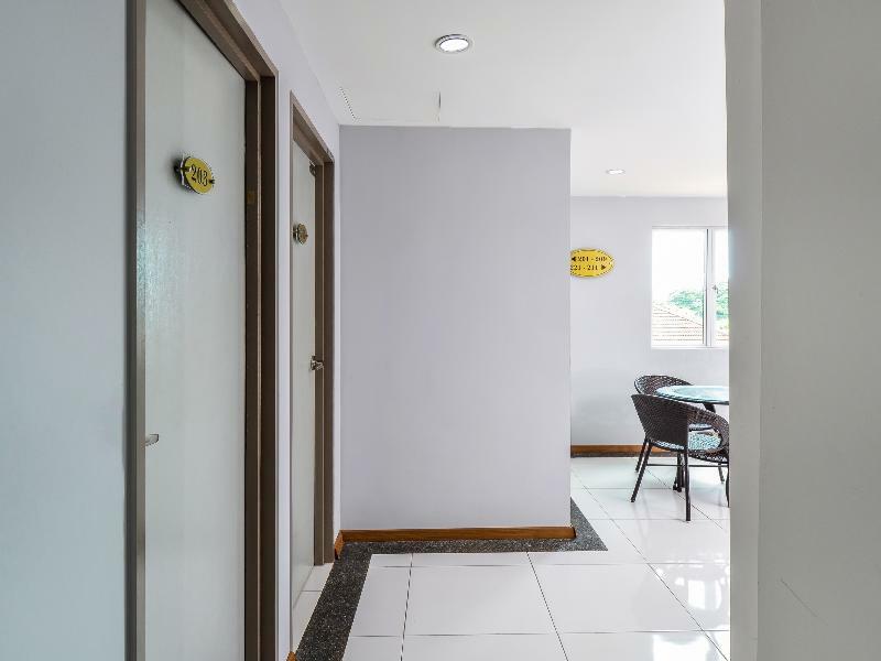 Hotel Zamburger Tengkera Melaka Exterior foto